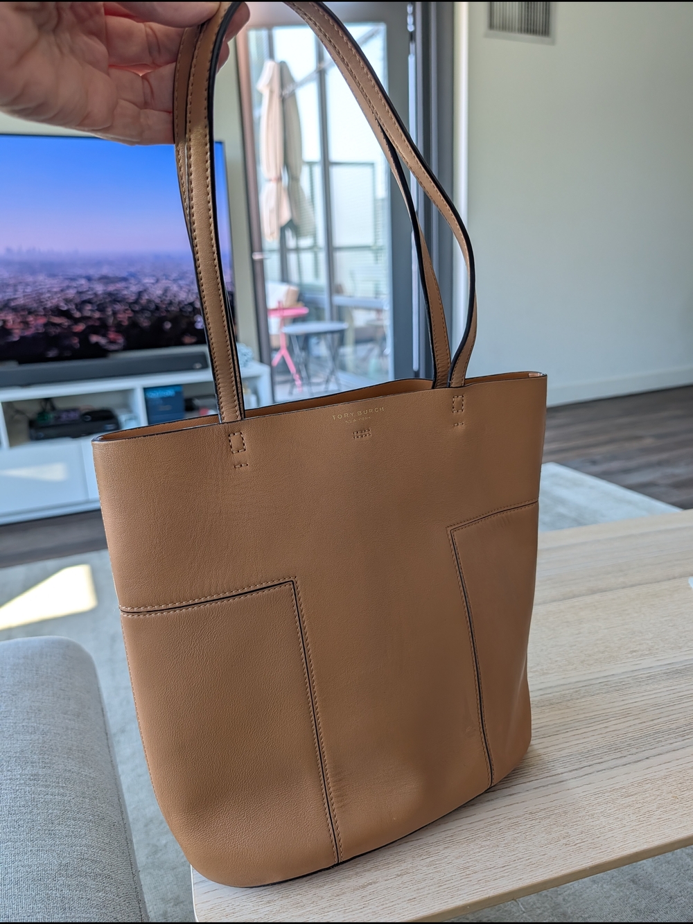 Tory Burch Block-T medeum long sholder tote - Picture 14 of 16
